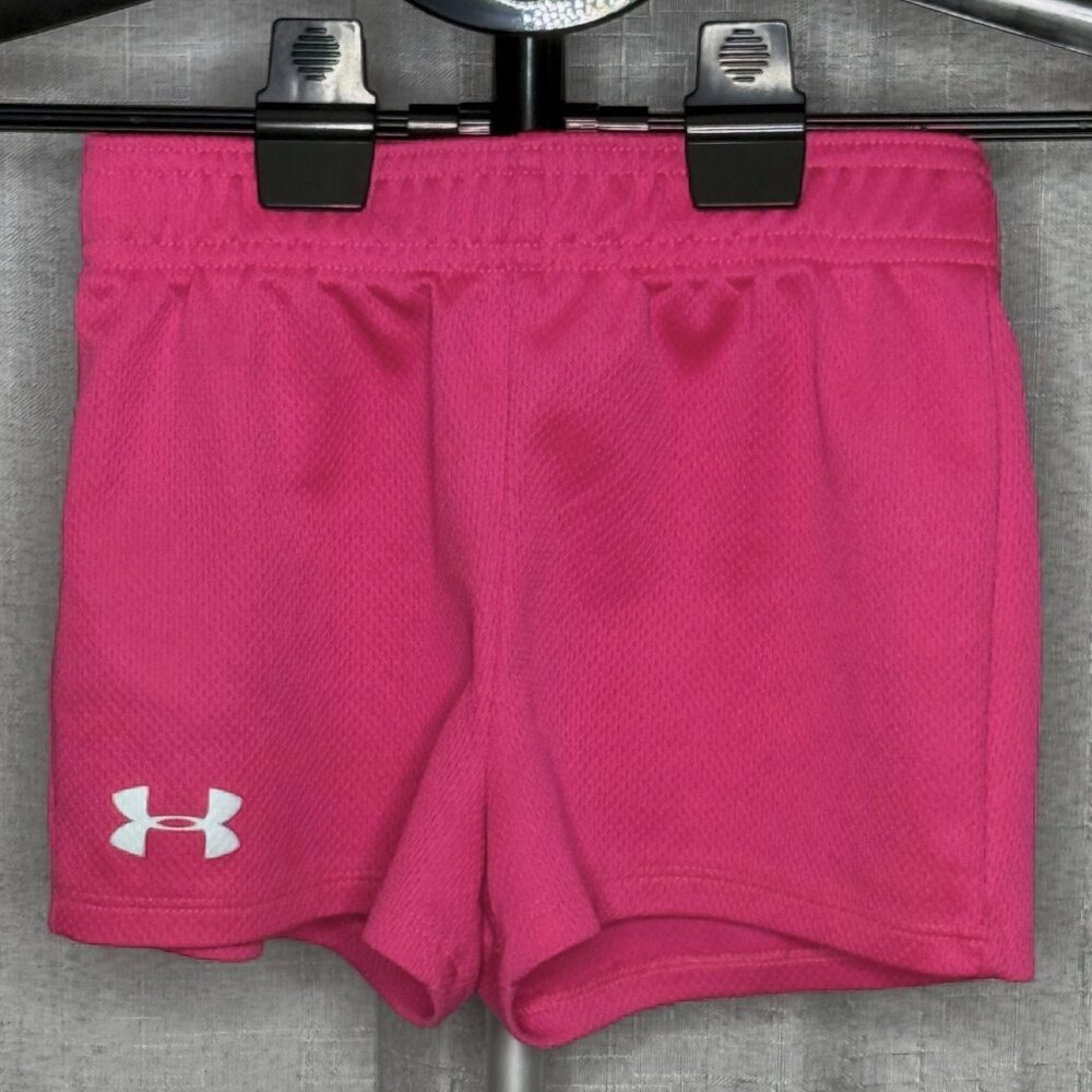 Under Armour - Girls - Active - Hot Pink Shorts - Size 5 - Picture 2 of 4